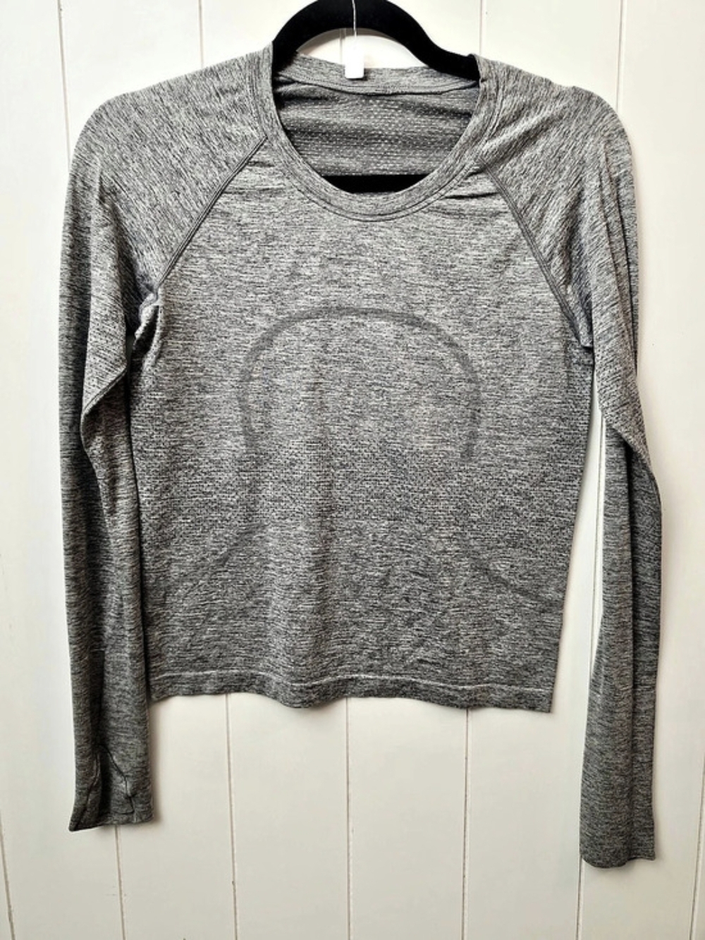 lululemon Swiftly Long Sleeve Shirt Gray Size 6